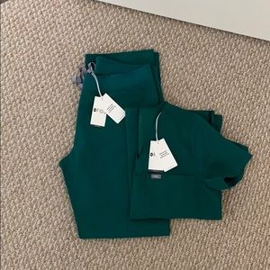 Figs Scrub Set, Hunter Green